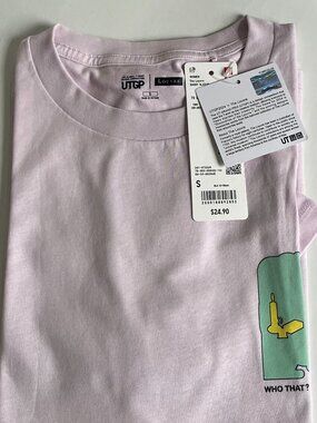 The Louvre UT (Short-Sleeve Graphic T-Shirt NWT Small